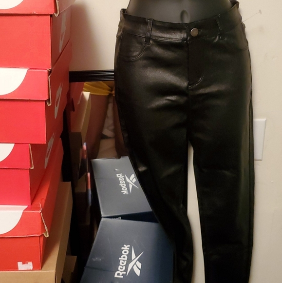 Women's pants - Picture 1 of 1